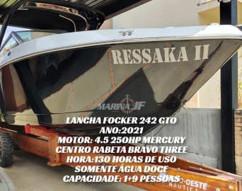 LANCHA MAGNUM 16,5 ........